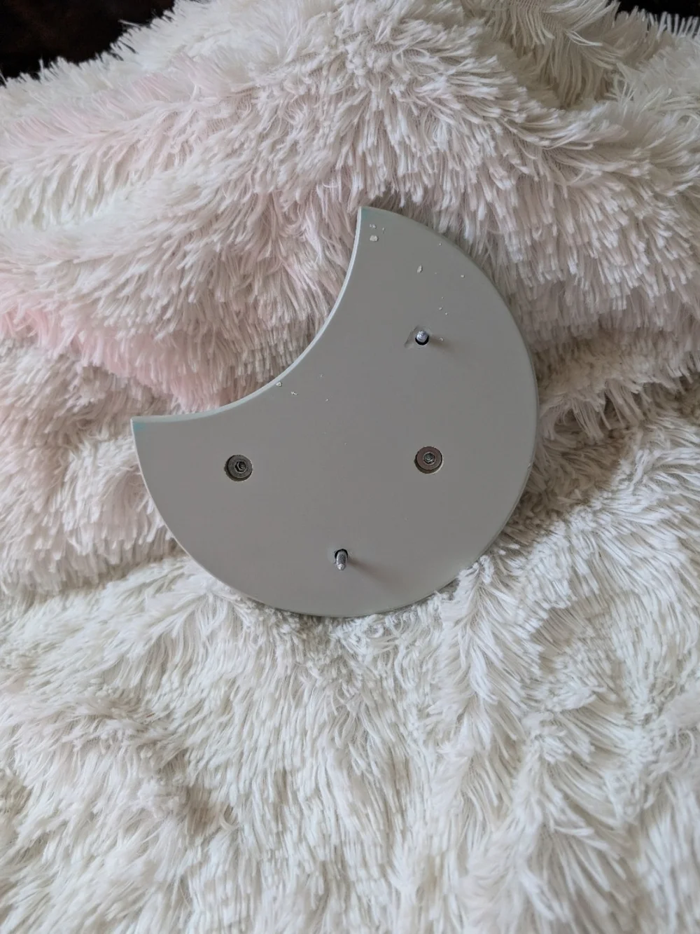 Light Gray Crescent Moon Magnetic Tonie Holder Shelf 6
